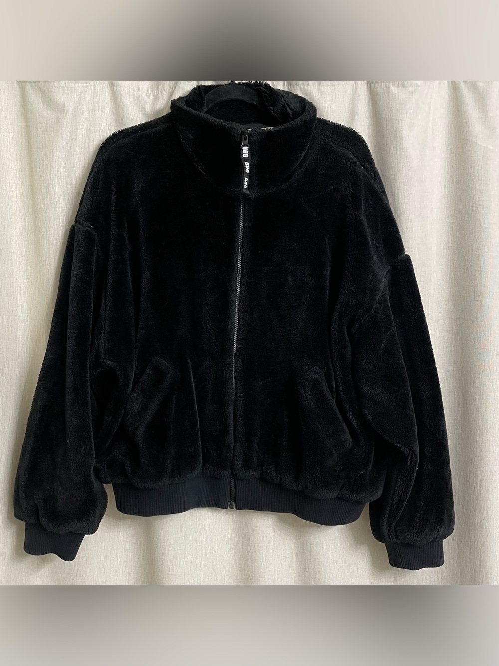 UGG Black Faux Fur Teddy Bomber Jacket Full Zip Cozy Women’s Large L